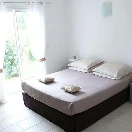 Apartament Tarra Di Alzu - T2 En Rdj Porto-Vecchio (Corsica)